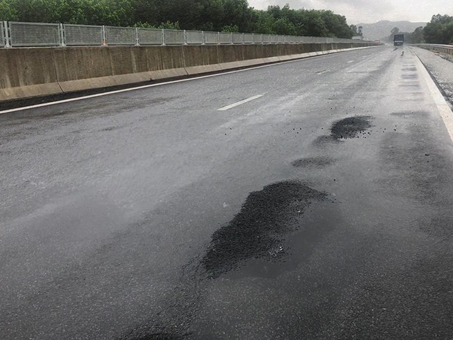 Cao tốc Đà Nẵng-Quảng Ngãi sụt lún: Lộ diện 2 nhà thầu