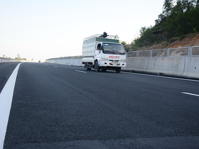 Cho thu phí trở lại cao tốc 34.500 tỉ đồng