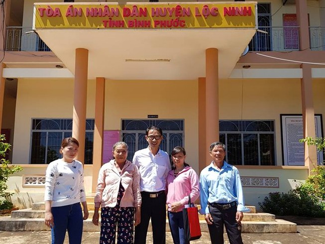 Tấm ảnh kỷ niệm khó quên của một luật sư