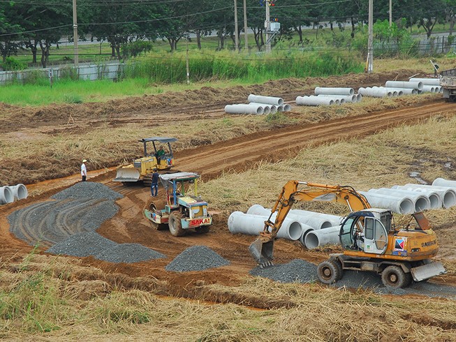 Còn 1 m2 đất nông nghiệp cũng không được làm dự án?