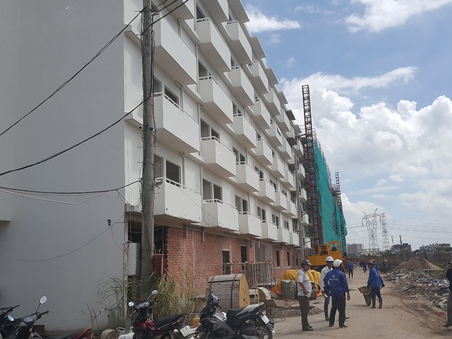 Bức xúc dự án nhà ở xã hội bị cản thi công