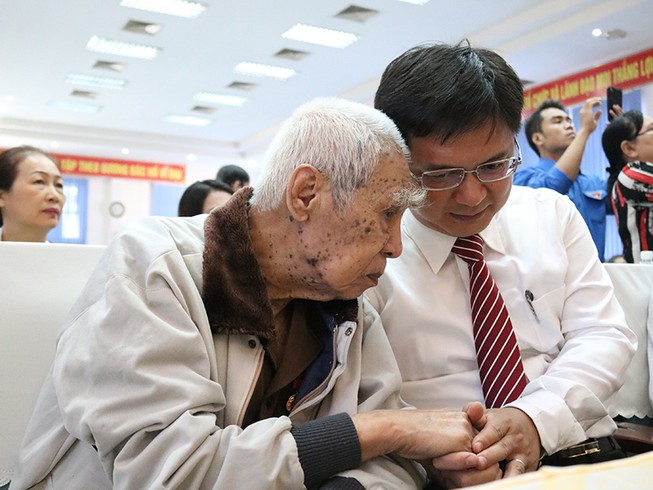 Anh Hai xóa đói giảm nghèo