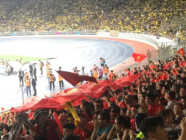Mất ngủ ở Kuala Lumpur!