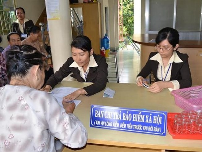 Cách tính lương hưu hằng tháng khi đóng BHXH