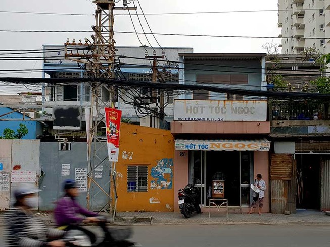 Nguy cơ mất đất công vì chuyển nhượng lòng vòng