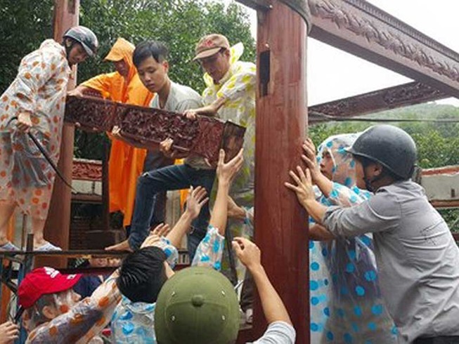 Tháo dỡ xong biệt phủ trái phép của đại gia vàng
