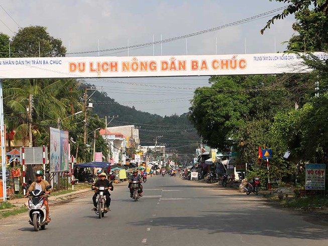 Sau 40 năm chiến tranh biên giới Tây Nam: Đi lên từ hoang tàn