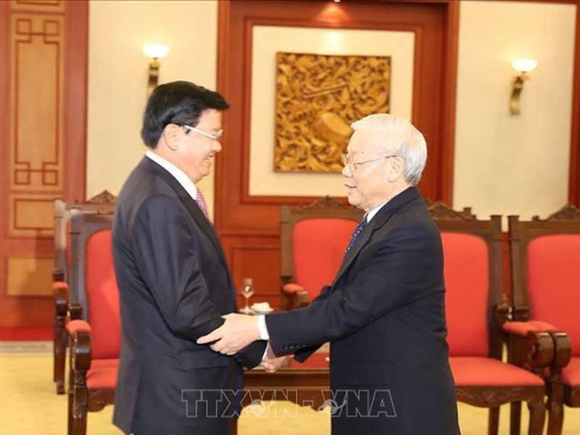 Tổng Bí thư, Chủ tịch nước Nguyễn Phú Trọng tiếp thủ tướng Lào