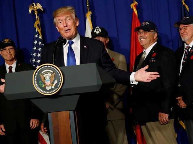 Việt Nam lợi gì khi tổ chức thượng đỉnh Trump-Kim?