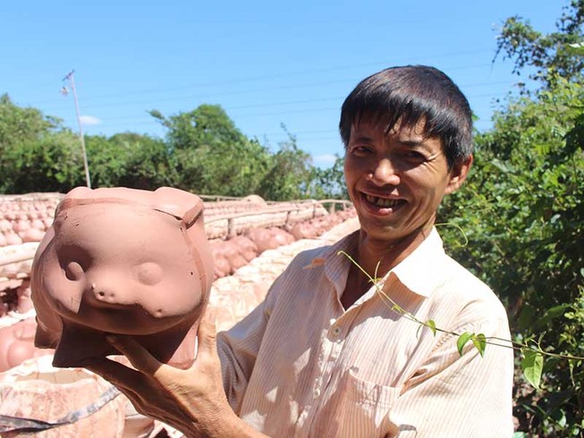 Heo đất Bình Dương ùn ùn xuất xưởng đón Tết