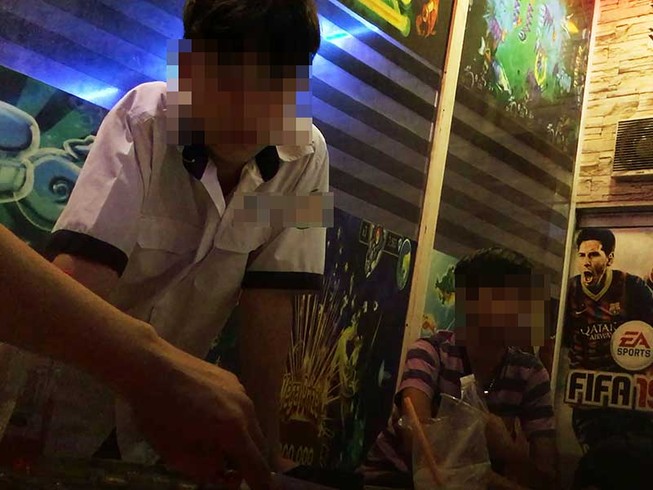 Game bắn cá bao vây trường học ở TP.HCM