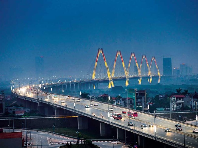 Những cây cầu soi dòng lịch sử