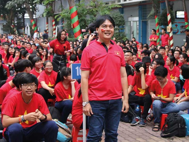 Hiệu trưởng ‘soái ca’