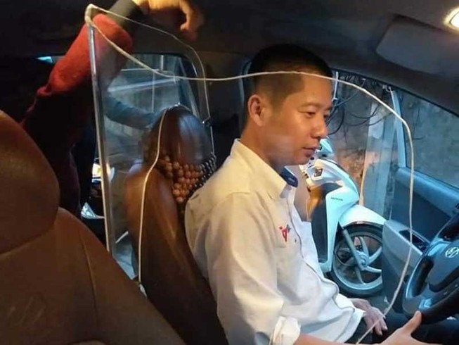 Muốn lắp vách chống cướp trong ô tô: Mời gặp đăng kiểm!