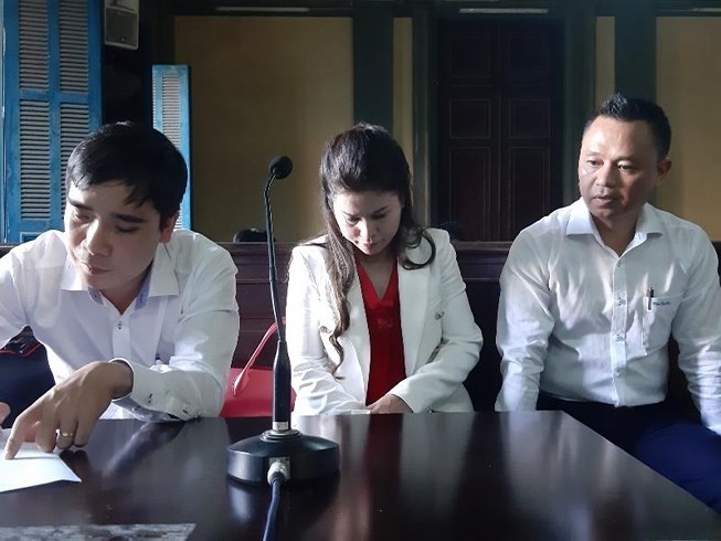 Chủ tọa: Sao bà Thảo không chọn cuộc sống như bà hoàng?