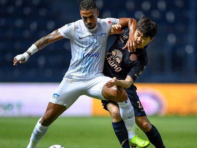 Xuân Trường nhận xét về Thai-League