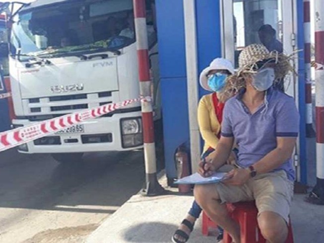 Yêu cầu đồng loạt kiểm tra trạm thu phí BOT