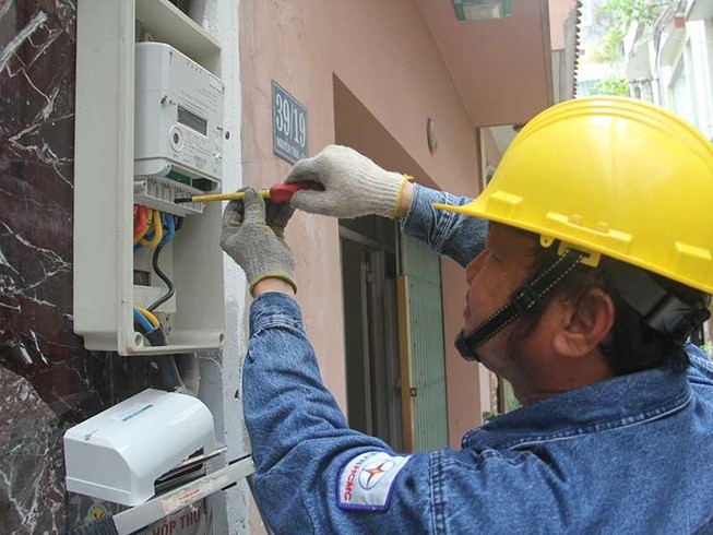 Cách tính tiền điện khi thay đổi giá