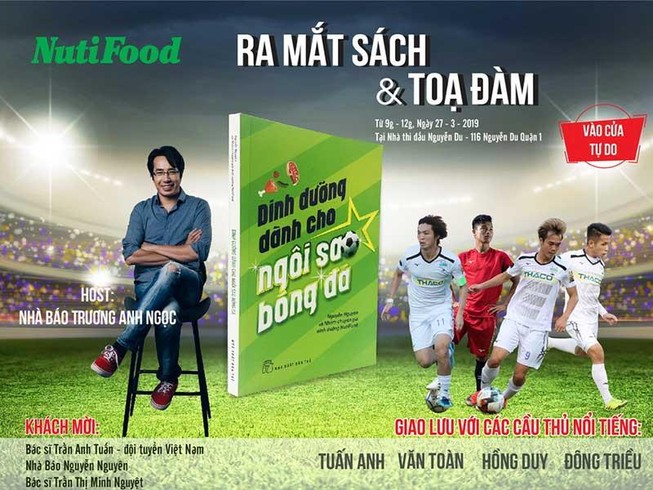 Ra mắt sách và giao lưu với những tuyển thủ