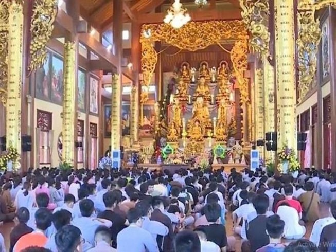 Phải trừ nạn trục lợi nơi cửa Phật