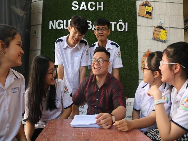 Giờ dạy văn sáng tạo của thầy giáo ‘soái ca’