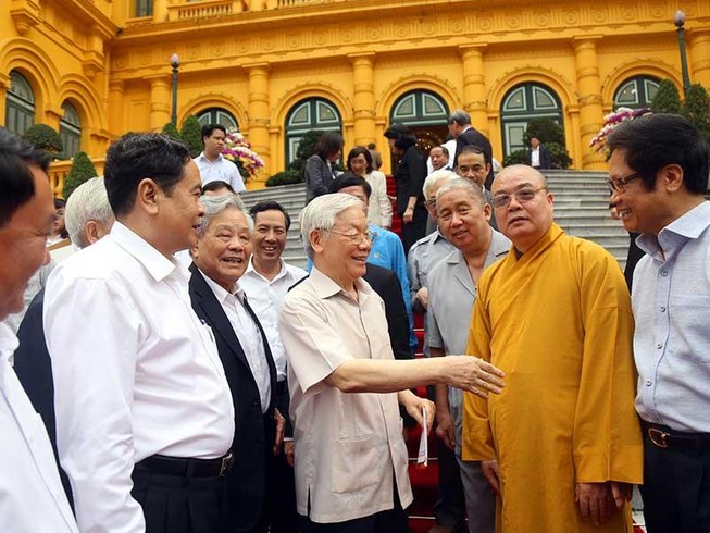 Tổng Bí thư, Chủ tịch nước lắng nghe kiến nghị của dân