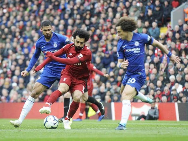 Liverpool gây sức ép chờ Man. City sẩy chân