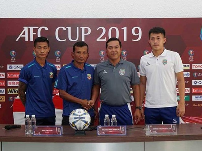 Một ‘nốt nhạc’ nữa sau khi B. Bình Dương thay tướng