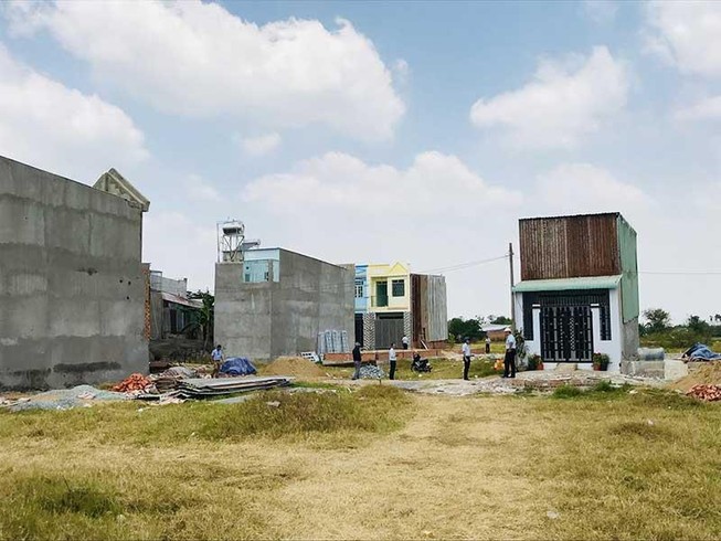 Vụ xây nhà lụi: Bình Chánh kỷ luật nhiều cán bộ