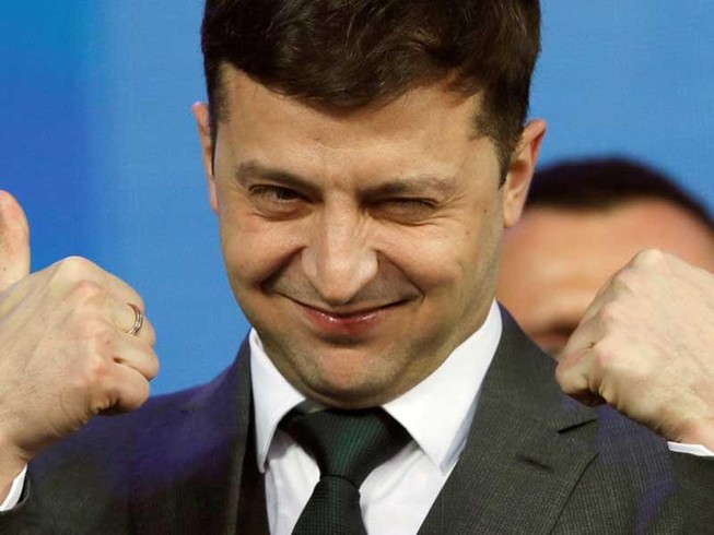 Tân Tổng thống Zelenskiy là lời giải của Ukraine?