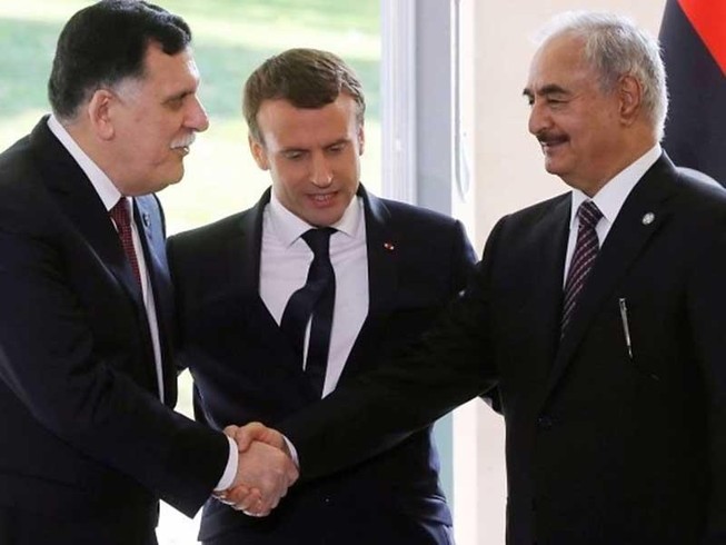 Pháp mắc kẹt giữa tướng Haftar và Tripoli