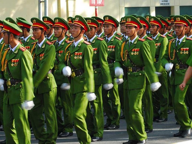 Kỷ luật công an hay gặp gỡ người có nhân thân xấu
