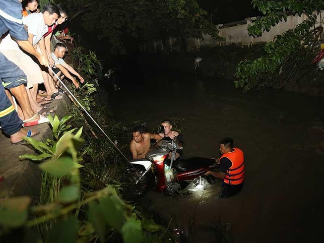 Hiểm họa chết người từ cống và suối ở Biên Hòa