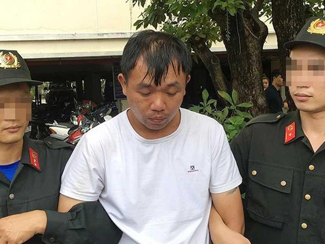 Bắt nửa tấn ma túy ketamin trong kho ở Bình Chánh