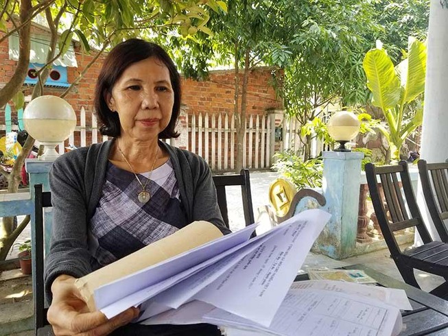 3 anh em 50 năm không quốc tịch vẫn bị vướng
