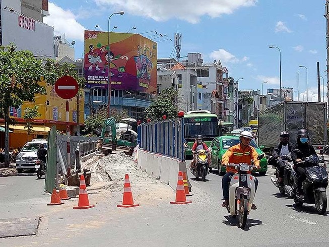 Khối việc khổng lồ của ‘siêu ban’ giao thông