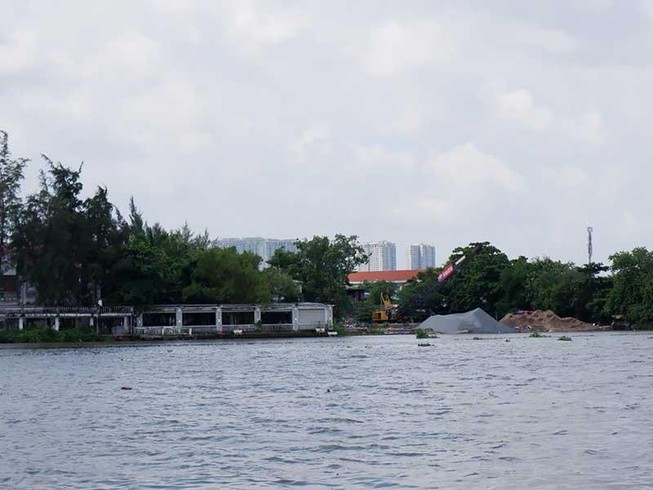 Dân Thanh Đa lo lắng sạt lở mùa mưa