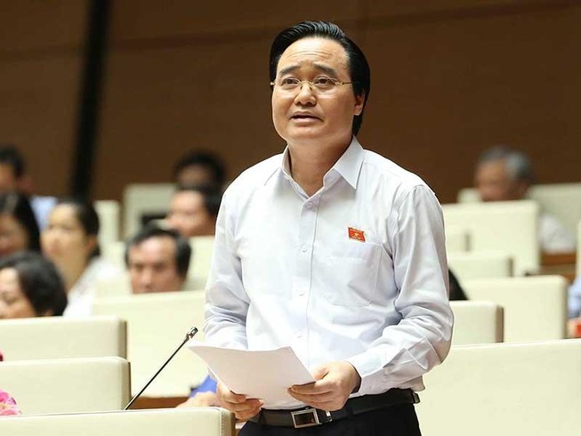 Đề nghị Bộ trưởng Nhạ không nhận trách nhiệm chung chung