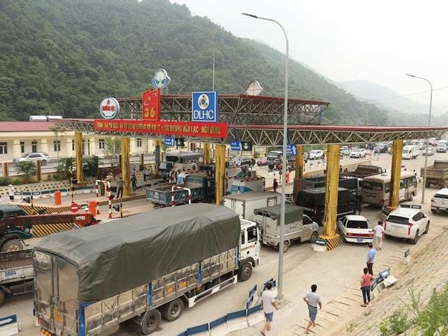 Tài xế lại phản đối trạm Hòa Lạc - Hòa Bình