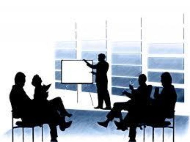 Phân quyền chung chung gây mất thời gian hội họp