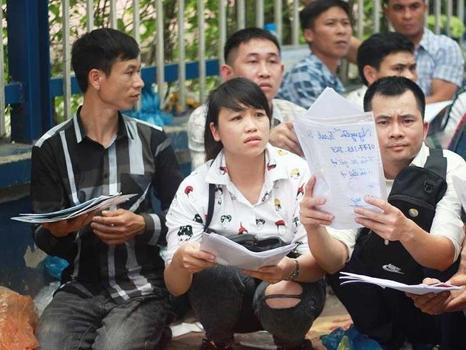 Khi Hàn Quốc bất ngờ bỏ ưu đãi visa cho người Việt