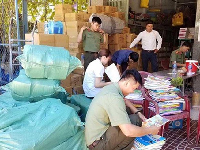 Phát hiện hơn 72.000 cuốn sách giáo khoa nghi in lậu