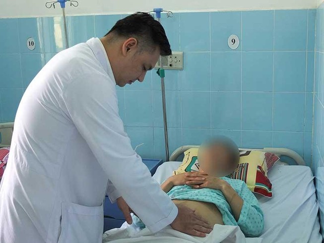 'Bác sĩ ơi, tui bị bí tiểu!'