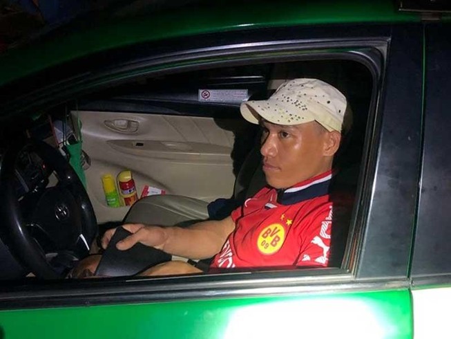 Phê ma túy cướp taxi ở Bình Dương
