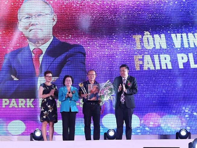 Vinh danh Fair Play và hiệu ứng Park Hang-seo