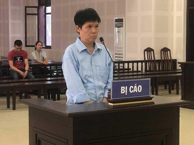 Phút giận mất khôn của 1 nữ đầu bếp