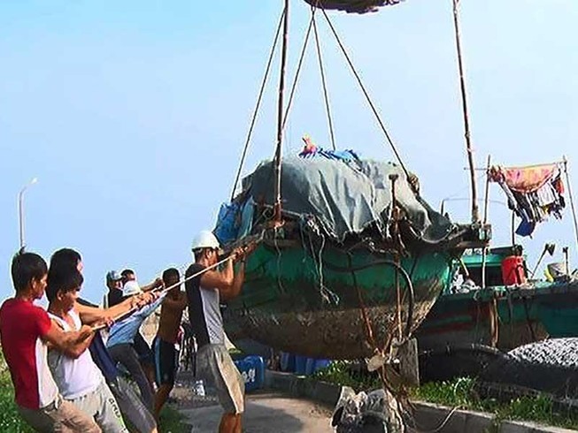 Chiều nay bão vào đất liền các tỉnh Bắc bộ