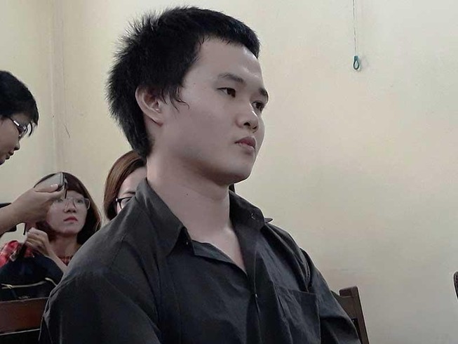 Tú ông môi giới á hậu bán dâm lãnh án