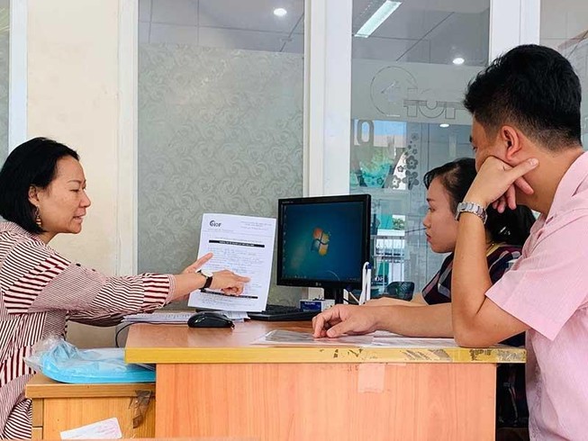 TP.HCM: Người thu nhập thấp được vay tiền ‘khủng’, lãi thấp