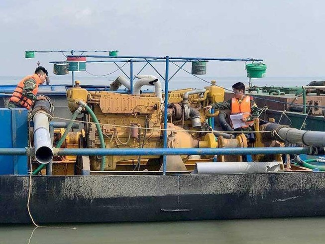 Kiến nghị bổ sung hình thức chế tài đối với ‘sa tặc’